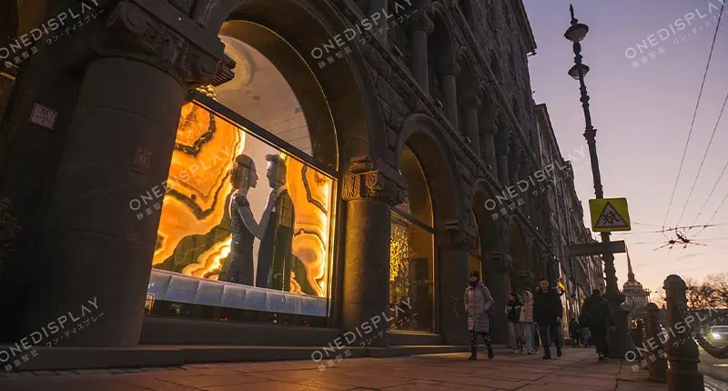 améliorer les vitrines avec des écrans LED transparents3