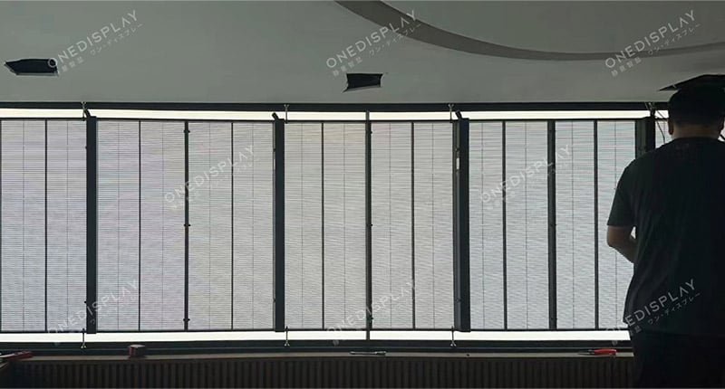 installing your transparent led screen2