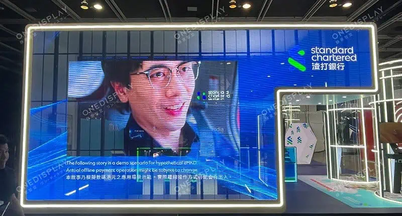 transparent led screen for standard chartered.jpg2