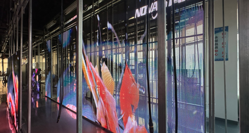 21m² P3.9-7.8 O-Clear Transparent LED Display