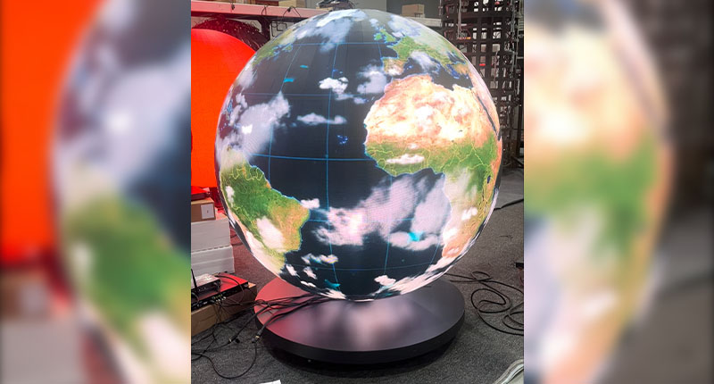 Japan 1.5m² P2 Indoor LED Sphere Screen at Shopping Mall Event Venue