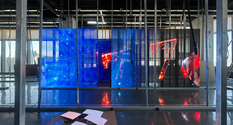 10m² P2.6-2.6/P3.9-3.9 Transparent LED Display Deployed in Italy