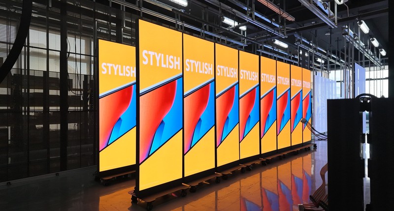 poland 19.66 m² p1.5 indoor led foldable advertising screen2